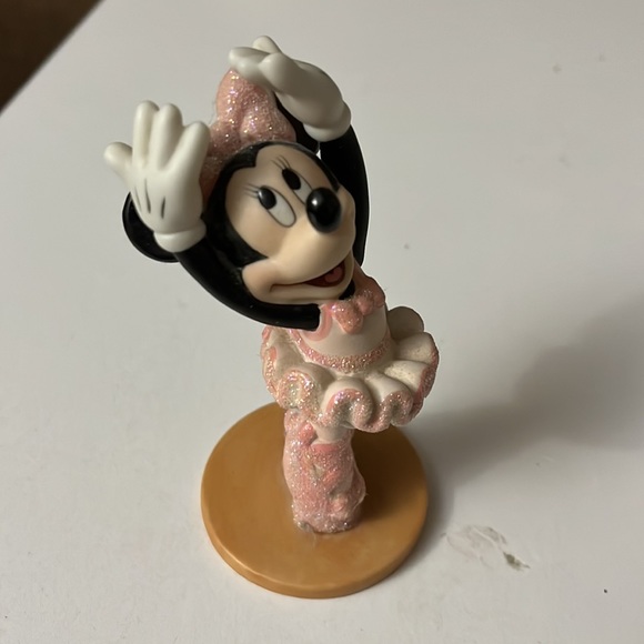 Ballerina Mini Mouse Figurine! - Picture 2 of 5